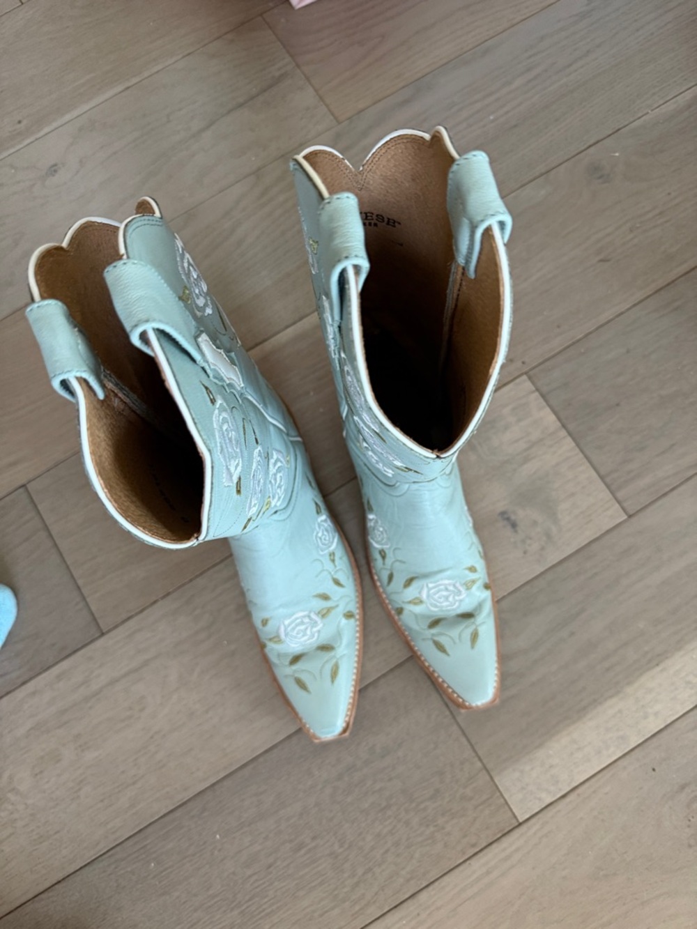 Lucchese floral cowboy boots - Picture 4 of 7